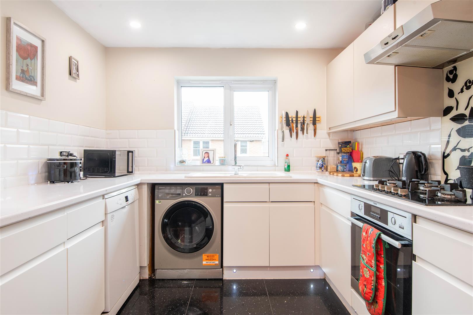 2 bed property in Marine Crescent, Chorley